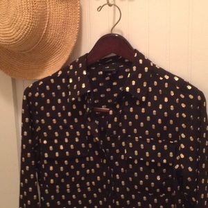 WhoWhatWear button shirt